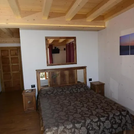 לינה וארוחת בוקר Il Camino טיניאלה